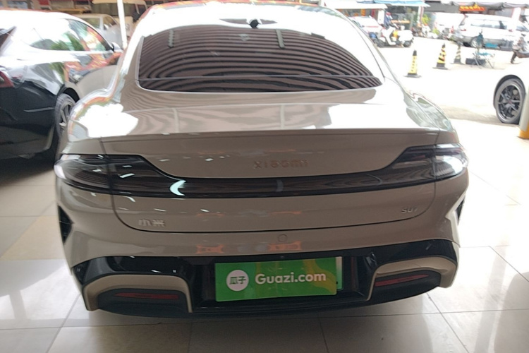 MI SU7 2025 car image #4