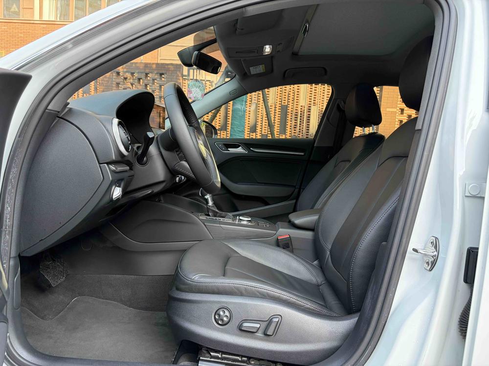 Audi A3 2017 imagen de coche #12