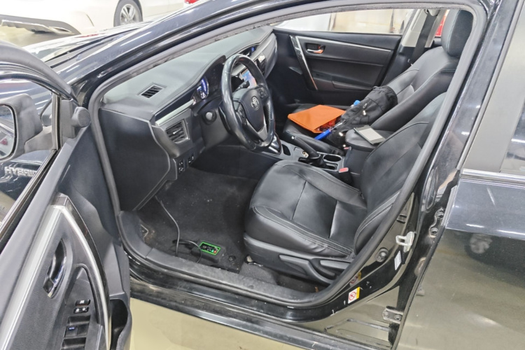 Toyota Corolla 2017 #16 Toyota Corolla 2017 car image #16