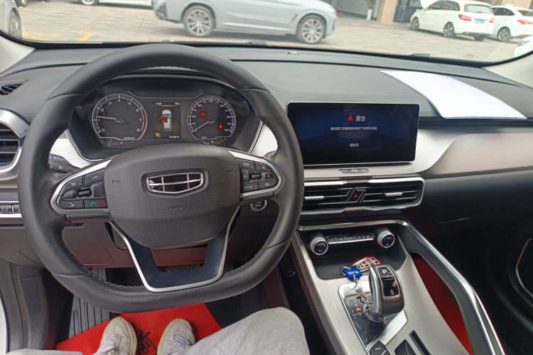 GEELY Coolray 2019 car image #11