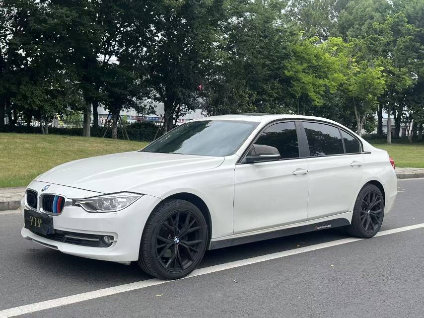 BMW 3 Series 2013 car image 