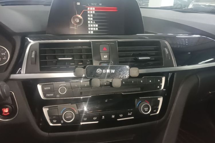 BMW 3 Series 2016 #17 BMW 3 Series 2016 car image #17