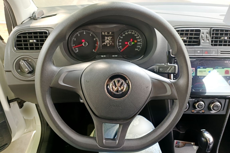 Volkswagen Polo 2018 #11 Volkswagen Polo 2018 car image #11