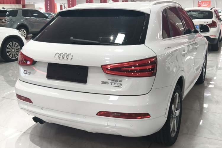 Audi Q3 2015 #7 Audi Q3 2015 car image #7