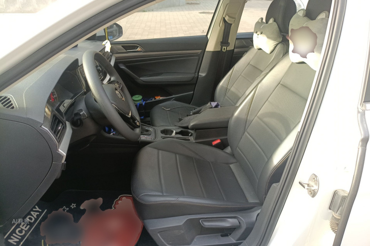 Volkswagen Lavida 2019 car image #17