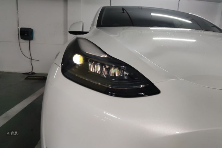 Tesla Model Y 2024 #8 Tesla Model Y 2024 car image #8