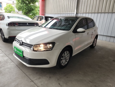 Volkswagen Polo 2018 car image 