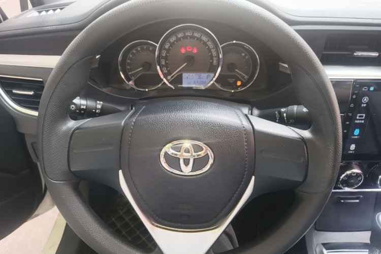 Toyota Corolla 2018 #11 Toyota Corolla 2018 car image #11