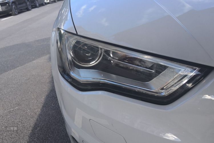 Audi A3 2016 car image #8