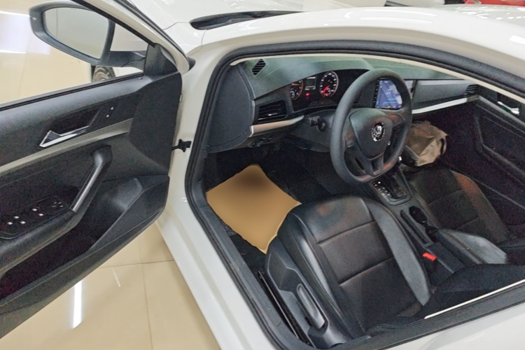 Volkswagen Lavida 2019 #16 Volkswagen Lavida 2019 car image #16