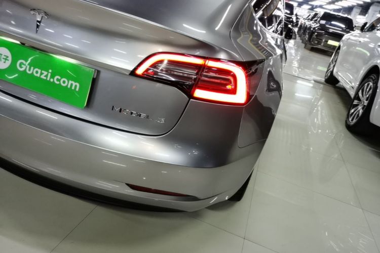 Tesla Model 3 2020 imagem de carro #8
