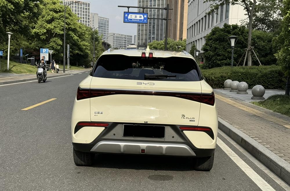 BYD Yuan Plus 2025 #6 BYD Yuan Plus 2025 car image #6
