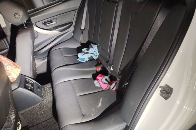 BMW 3 Series 2015 #19 BMW 3 Series 2015 car image #19