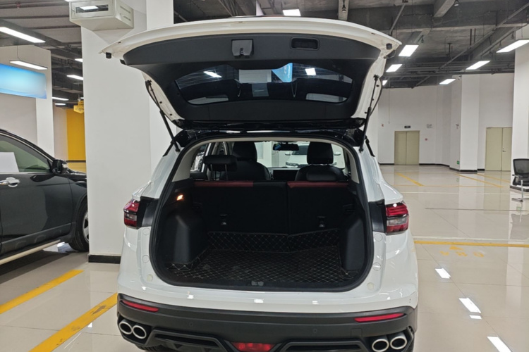 GEELY Coolray 2022 изображение автомобиля #19