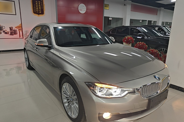 BMW 3 Series 2017 #4 BMW 3 Series 2017 car image #4