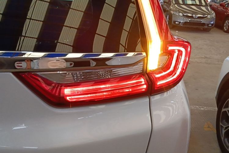 Honda CR-V 2020 #8 Honda CR-V 2020 car image #8