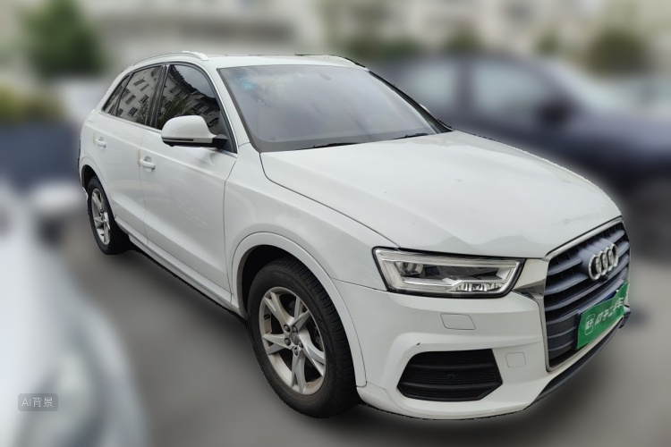 Audi Q3 2018 car image #4