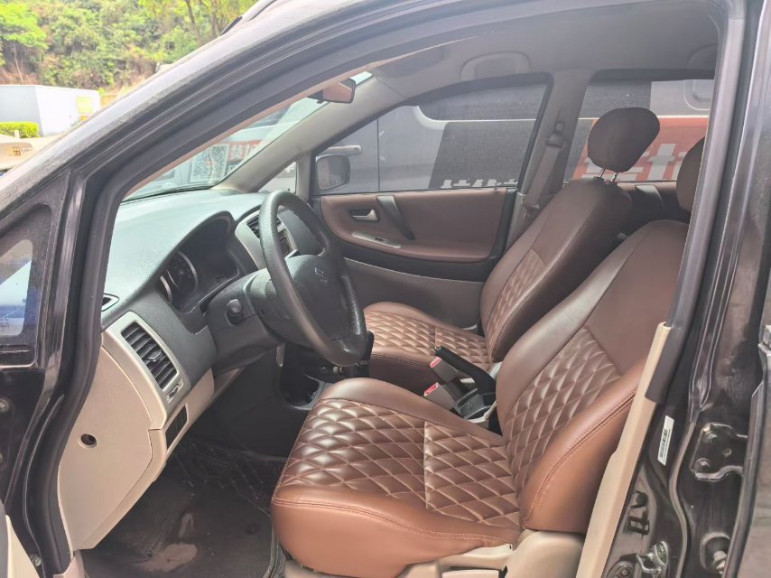 Suzuki Liana 2012 imagen de coche #2