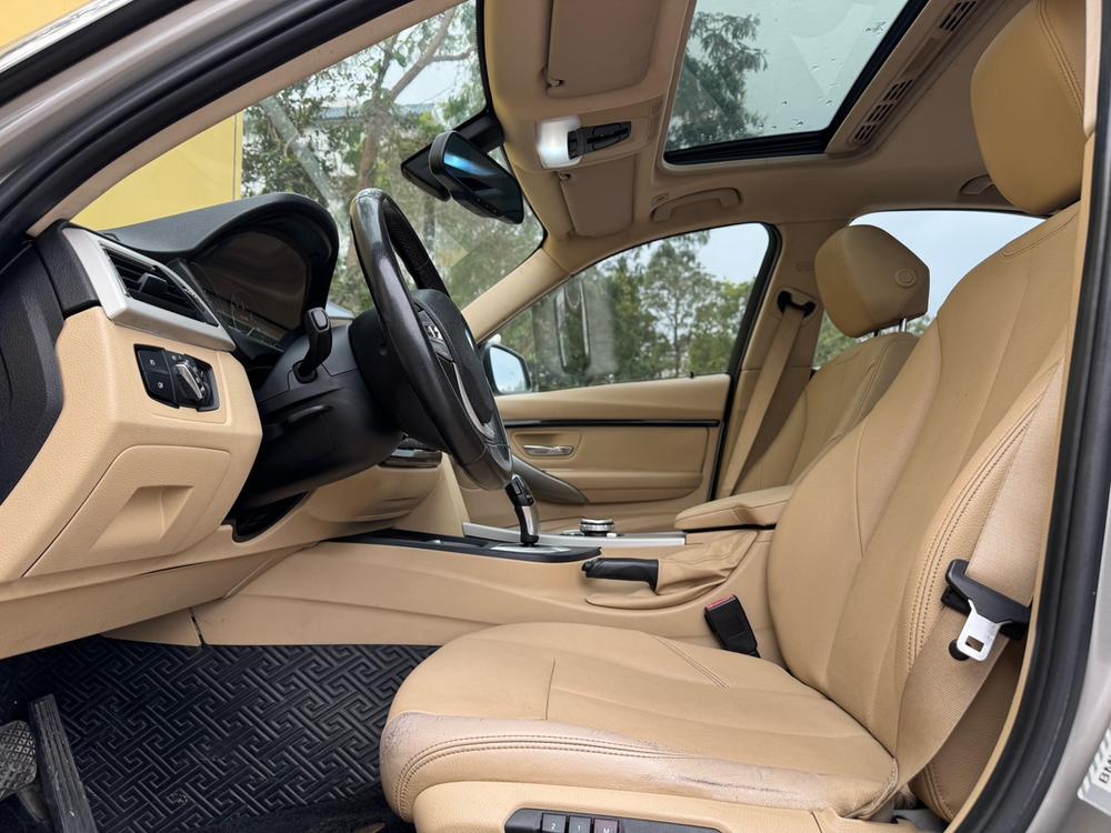BMW 3 Series 2014 car image #8