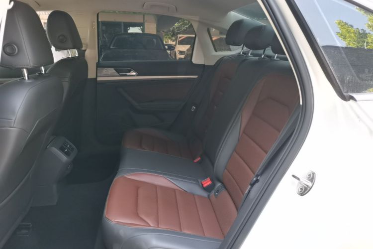 Volkswagen Lavida 2019 immagine di auto #17