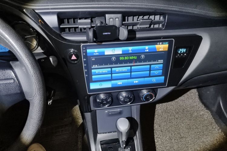 Toyota Corolla 2017 car image #13