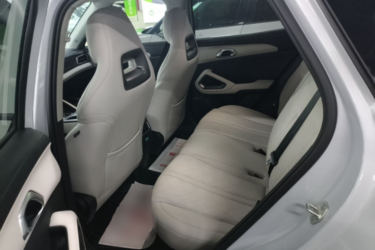 BYD YuanUP 2026 #17 BYD YuanUP 2026 car image #17