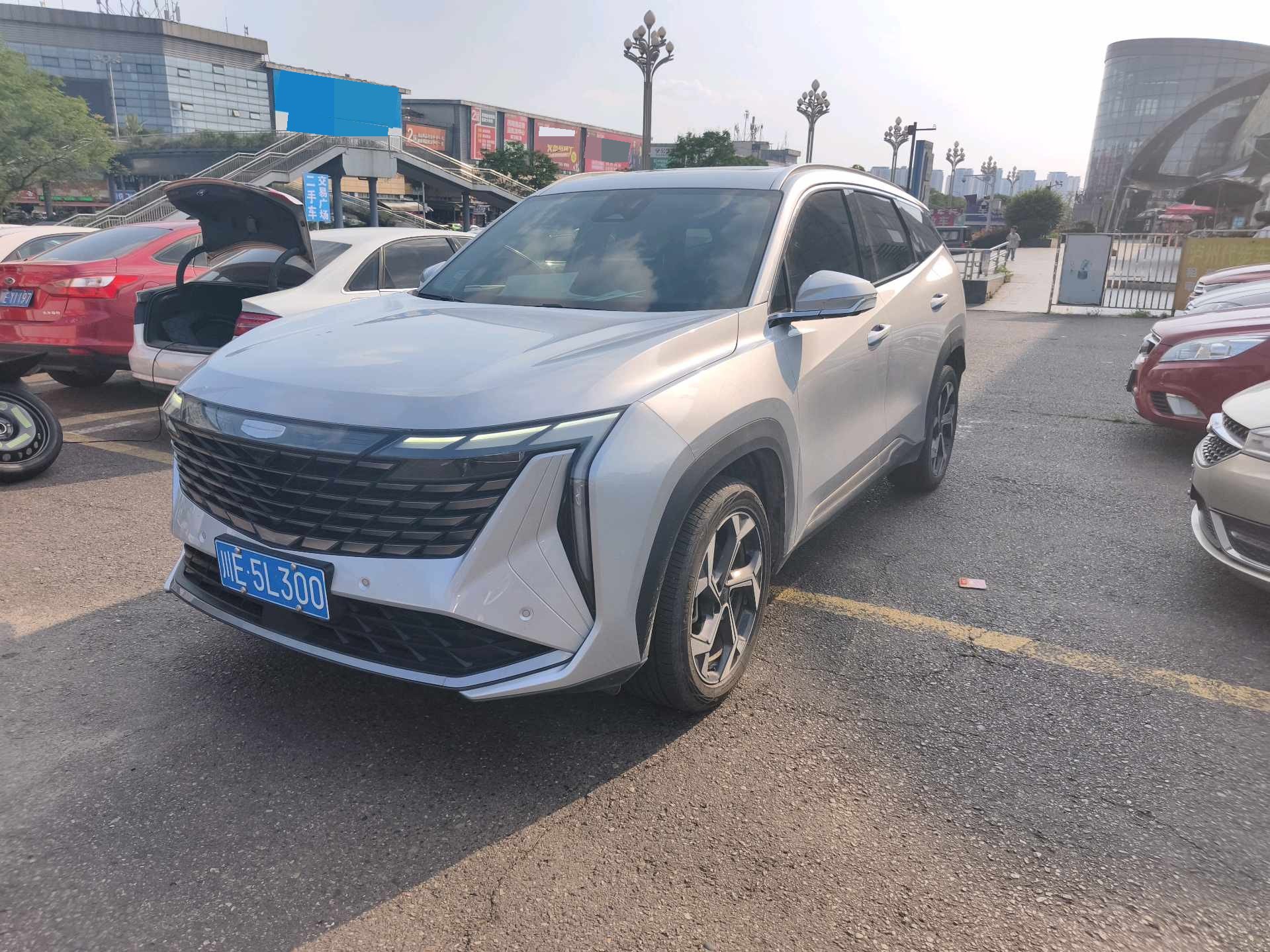 GEELY Boyue L 2023 car image 