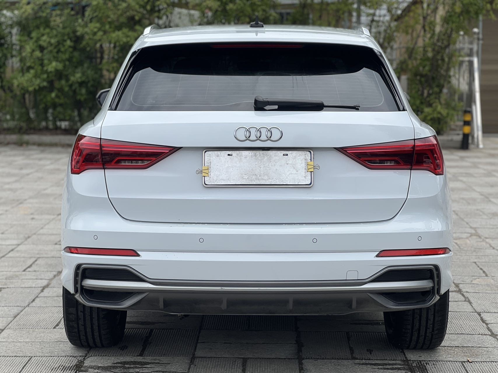 Audi Q3 2021 car image #10