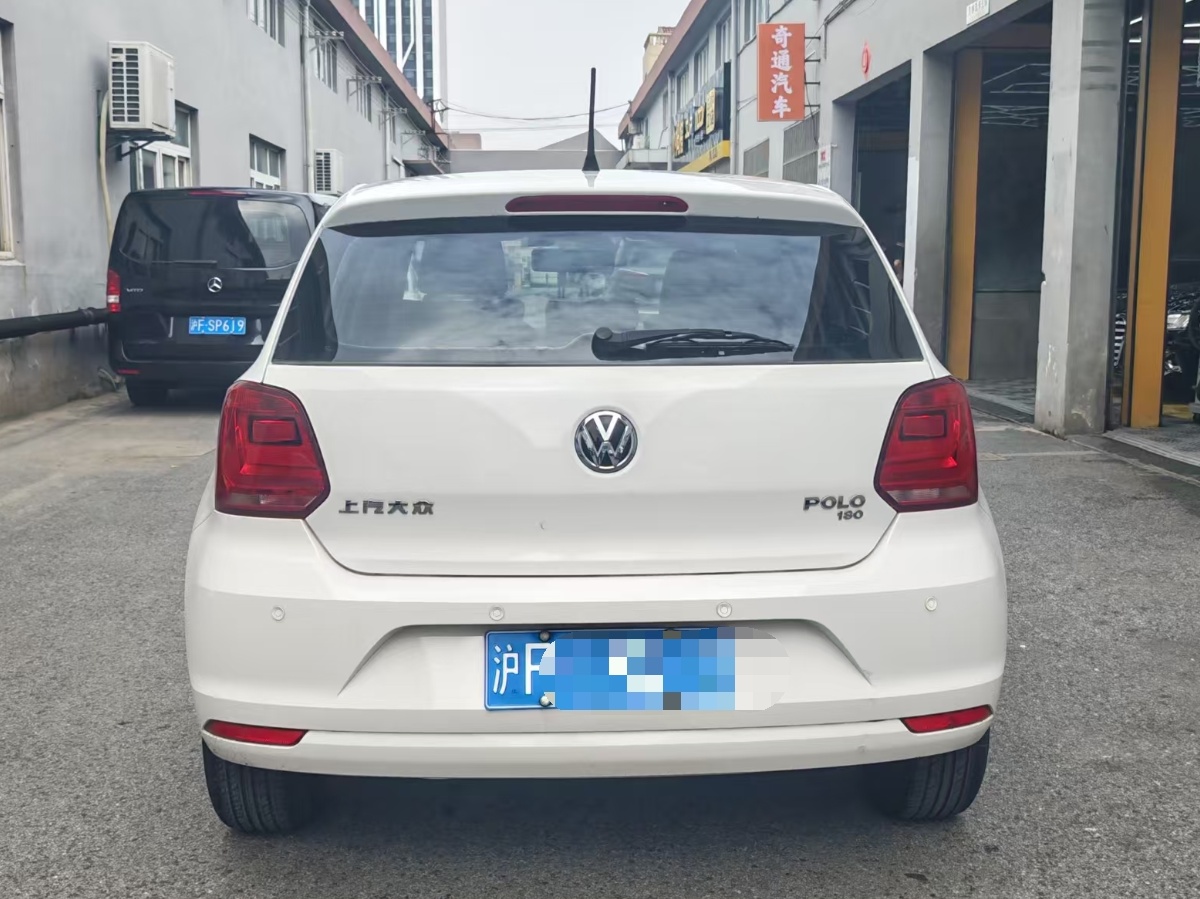 Volkswagen Polo 2019 car image #9