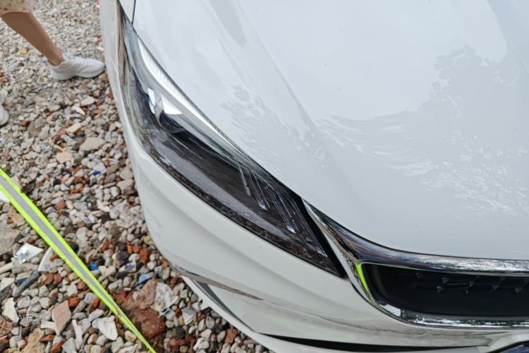 GEELY Binray 2021 car image #8