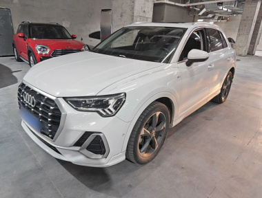Audi Q3 2022 Audi Q3 2022 car image