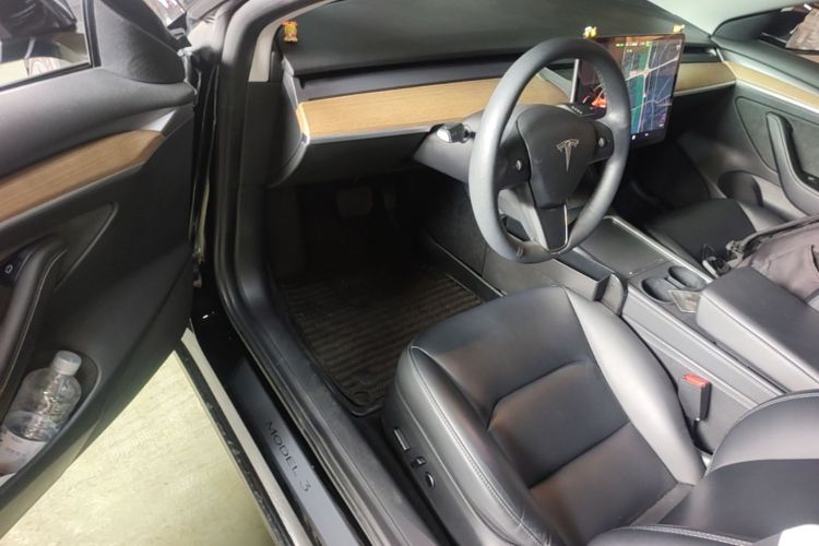 Tesla Model 3 2021 #16 Tesla Model 3 2021 car image #16