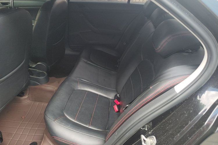 Volkswagen Santana 2018 #13 Volkswagen Santana 2018 car image #13