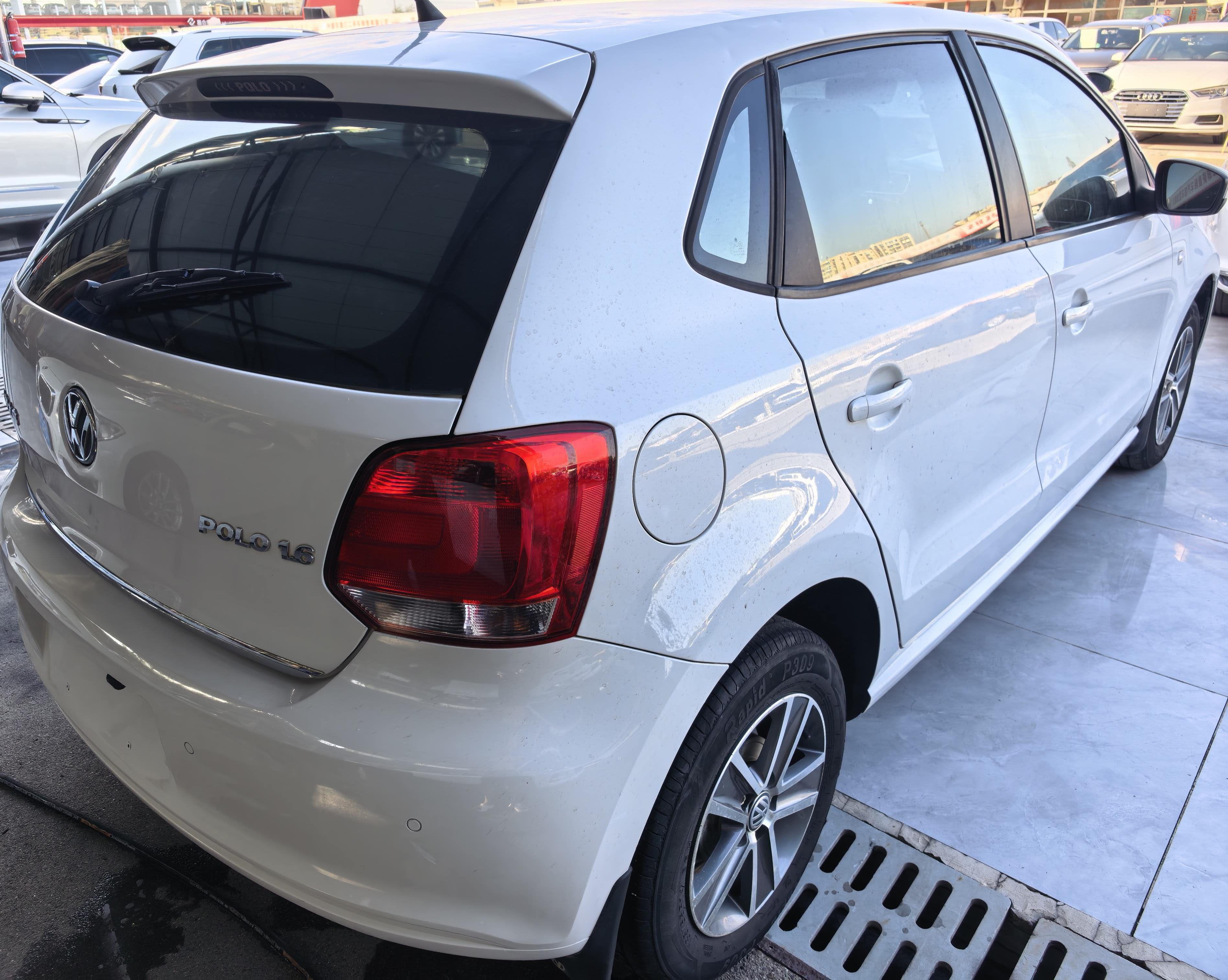 Volkswagen Polo 2013 #8 Volkswagen Polo 2013 car image #8
