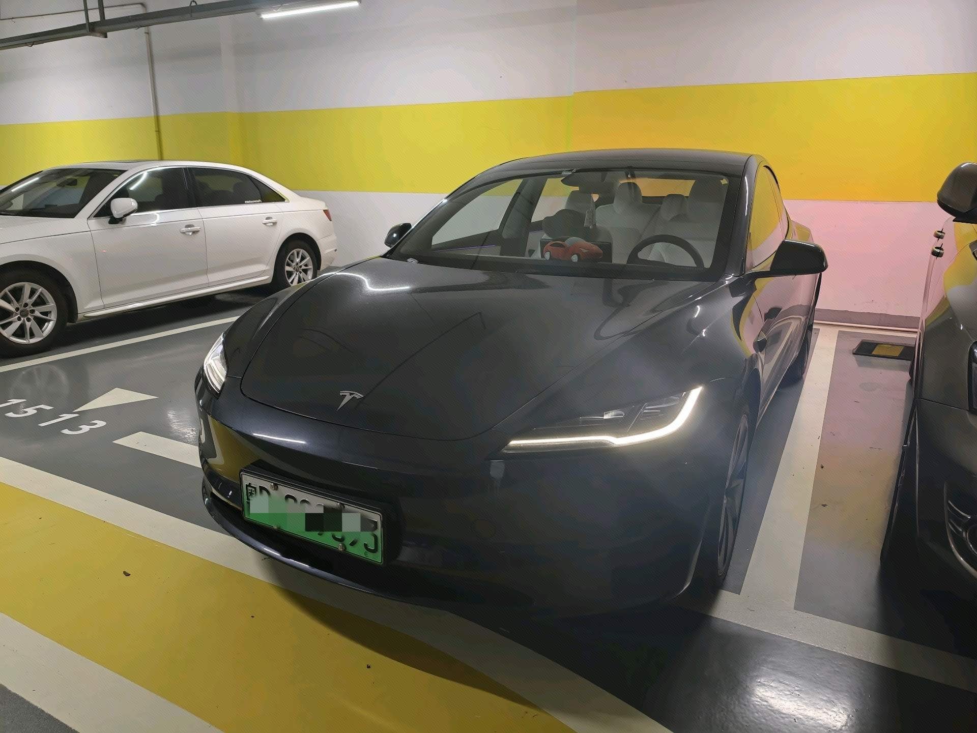 2024 2024 immagine di auto