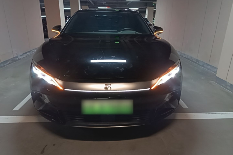 BYD Han 2024 car image #3