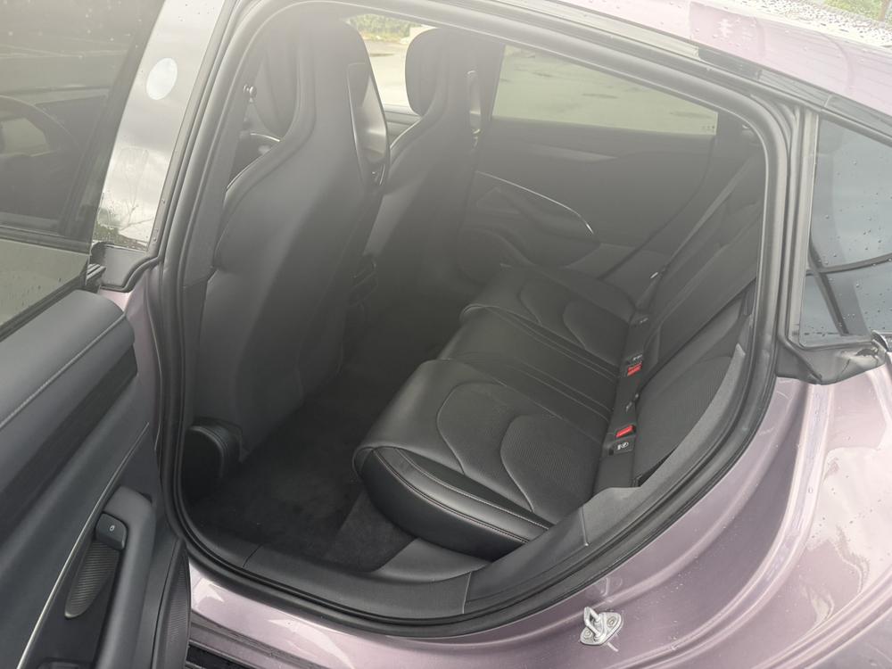 MI SU7 2024 car image #17