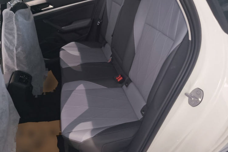 Volkswagen Lavida 2026 #17 Volkswagen Lavida 2026 car image #17