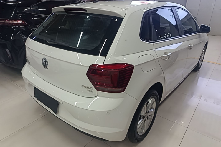 Volkswagen Polo 2021 car image #7