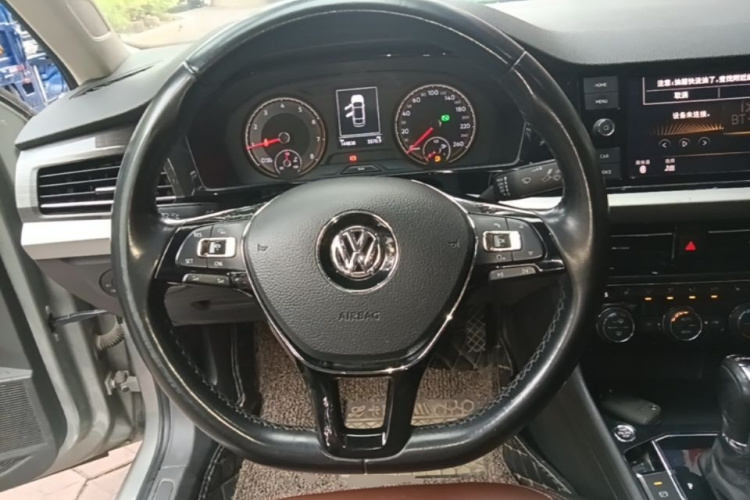 Volkswagen Lavida 2019 #11 Volkswagen Lavida 2019 car image #11