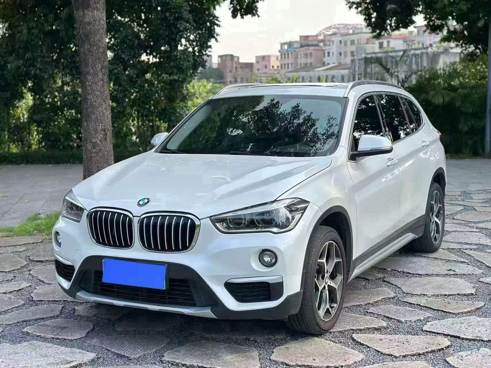 2018 2018 car image