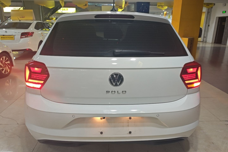 Volkswagen Polo 2023 car image #6