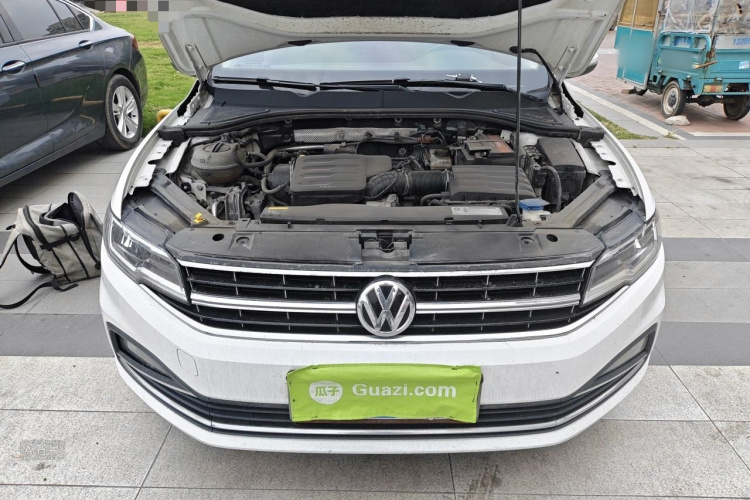 Volkswagen Bora 2019 car image #22