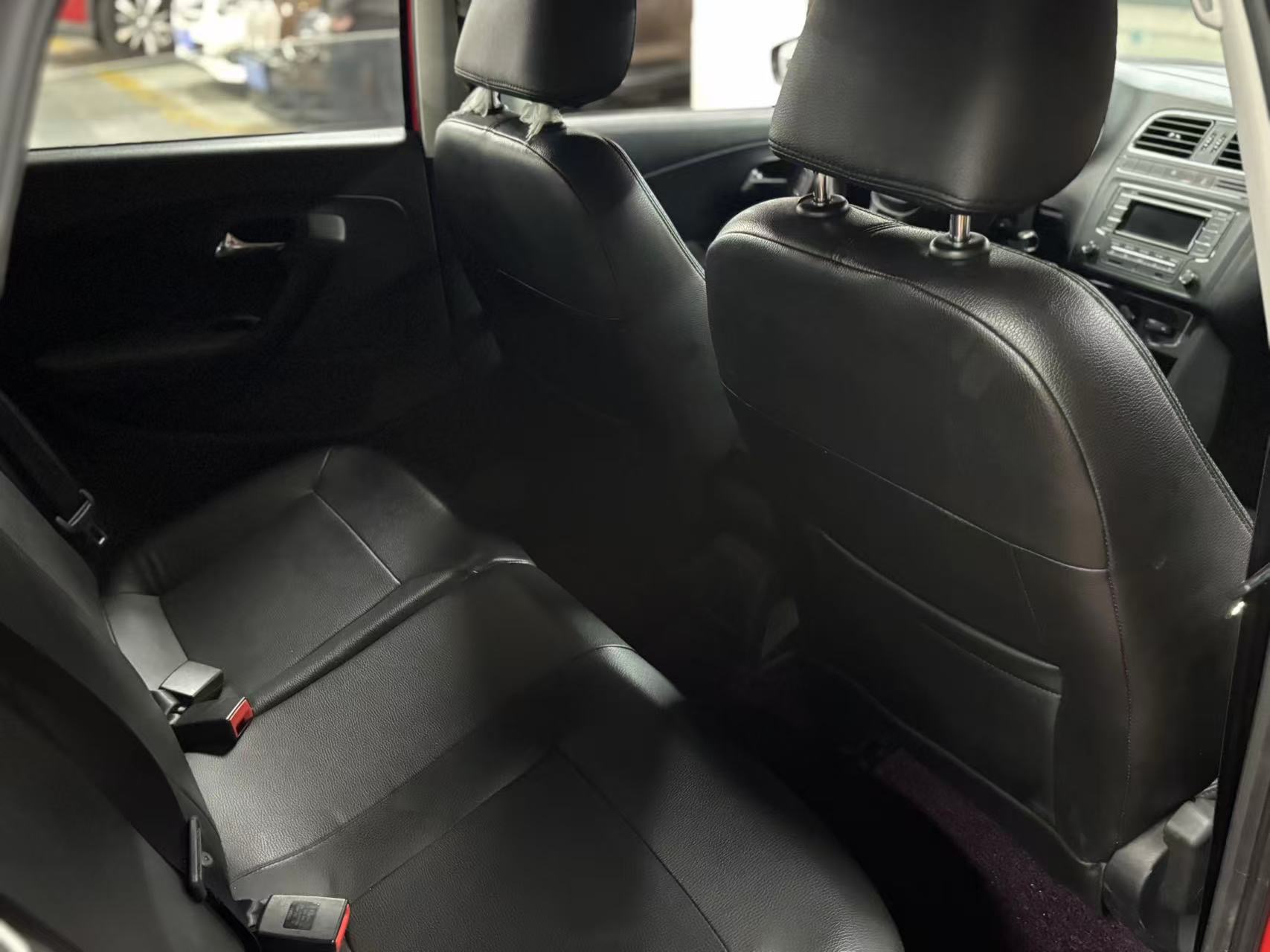 Volkswagen Polo 2015 imagen de coche #5