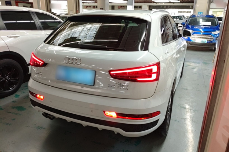 Audi Q3 2019 #7 Audi Q3 2019 car image #7