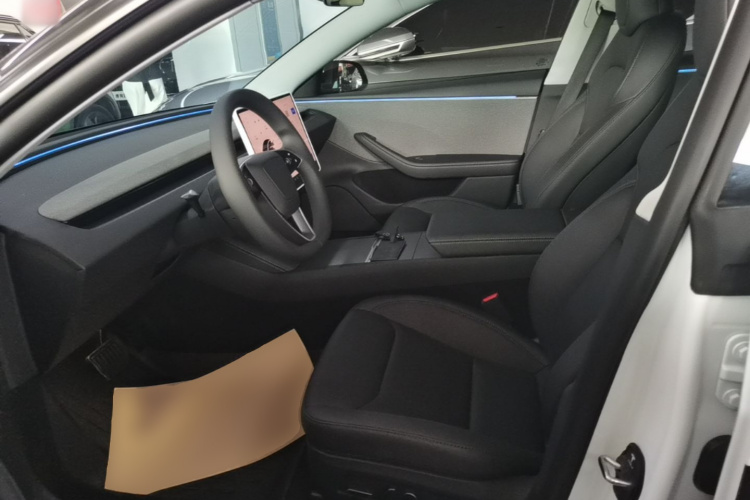 Tesla Model 3 2025 #15 Tesla Model 3 2025 car image #15