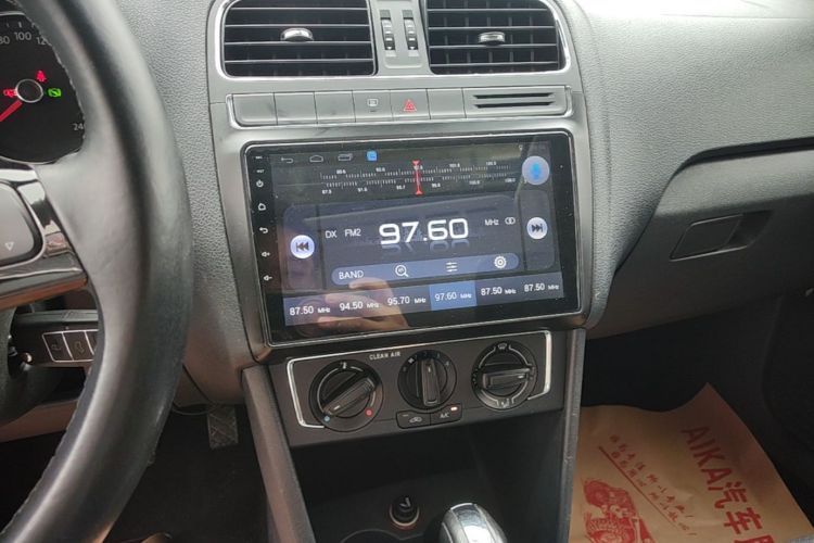 Volkswagen Polo 2017 #13 Volkswagen Polo 2017 car image #13
