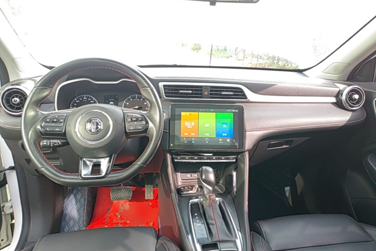 MG ZS 2020 car image #10