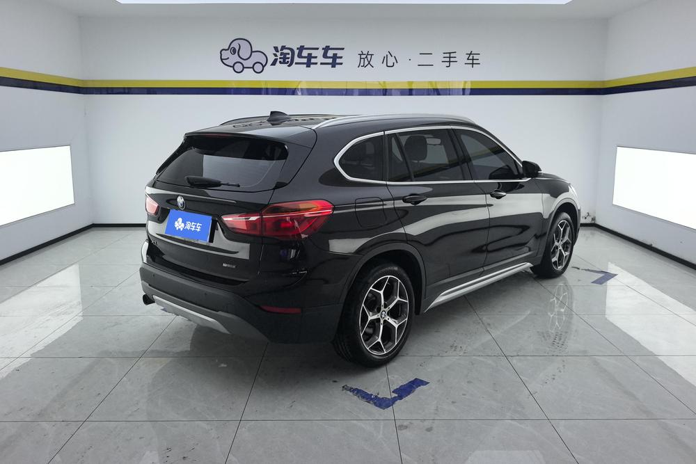 BMW X1 2019 #3 BMW X1 2019 car image #3