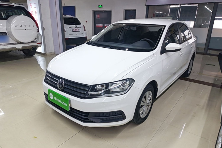 Volkswagen Santana 2018 car image #2
